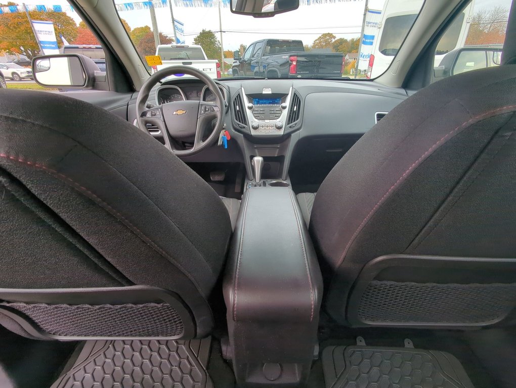 2014  Equinox LS in Dartmouth, Nova Scotia - 19 - w1024h768px