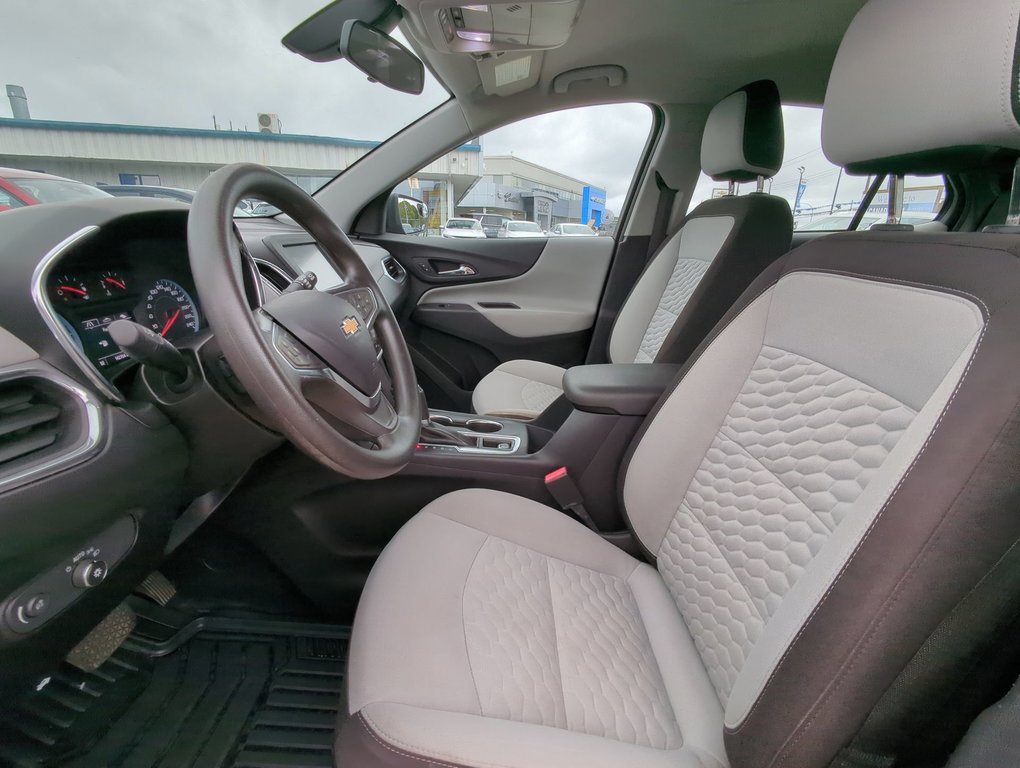 2018  Equinox LS in Dartmouth, Nova Scotia - 11 - w1024h768px