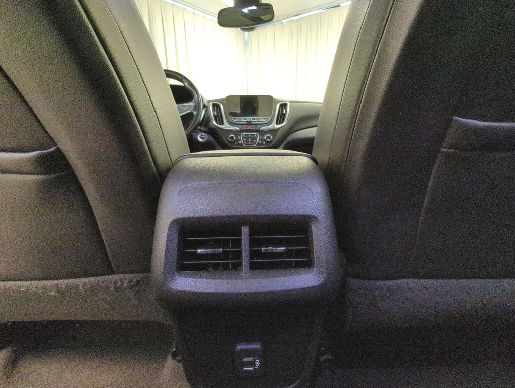 2020 Chevrolet Equinox LT in Dartmouth, Nova Scotia - 21 - w1024h768px