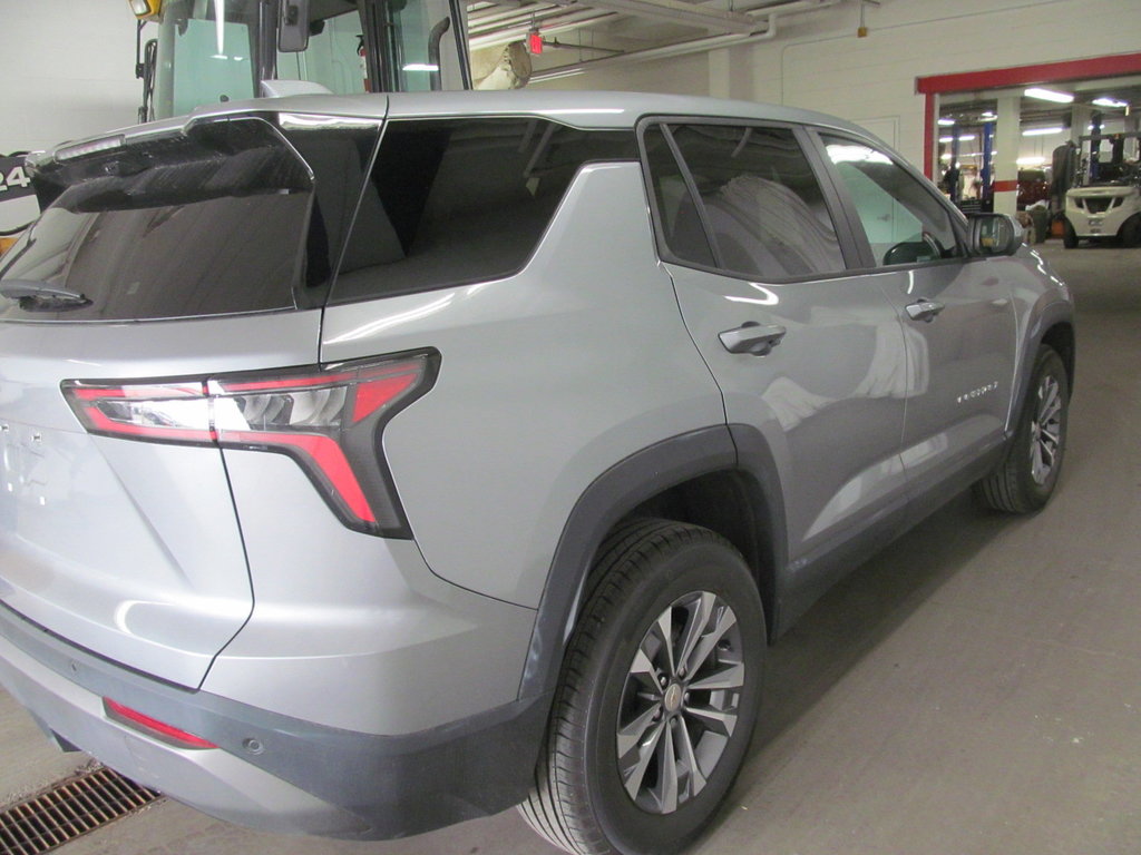 2025 Chevrolet Equinox AWD LT in Dartmouth, Nova Scotia - 4 - w1024h768px