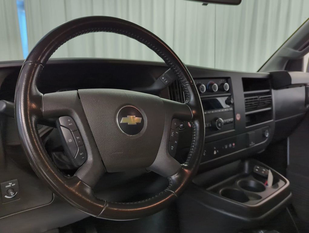 2023 Chevrolet Express Cargo Van BASE in Dartmouth, Nova Scotia - 18 - w1024h768px