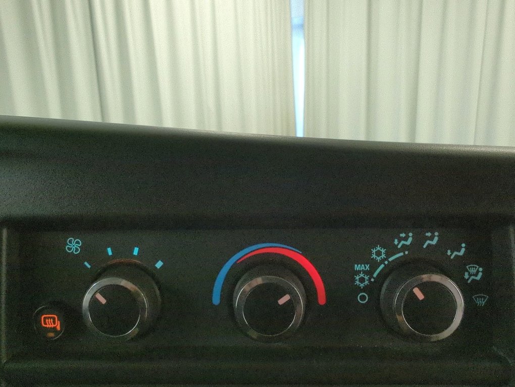 2023 Chevrolet Express Cargo Van BASE in Dartmouth, Nova Scotia - 17 - w1024h768px