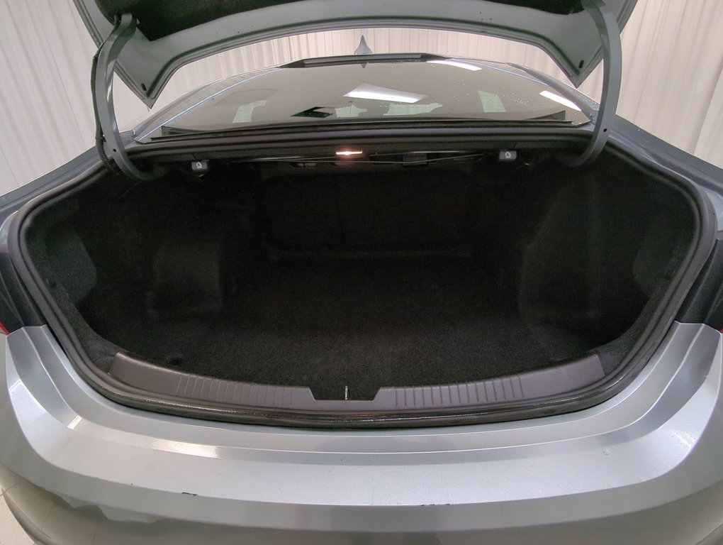 2023 Chevrolet Malibu 1LT in Dartmouth, Nova Scotia - 22 - w1024h768px