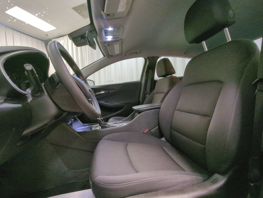 2023 Chevrolet Malibu 1LT in Dartmouth, Nova Scotia - 11 - w1024h768px