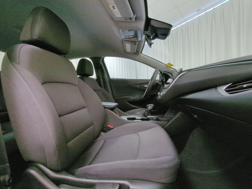 2023 Chevrolet Malibu 1LT in Dartmouth, Nova Scotia - 23 - w1024h768px
