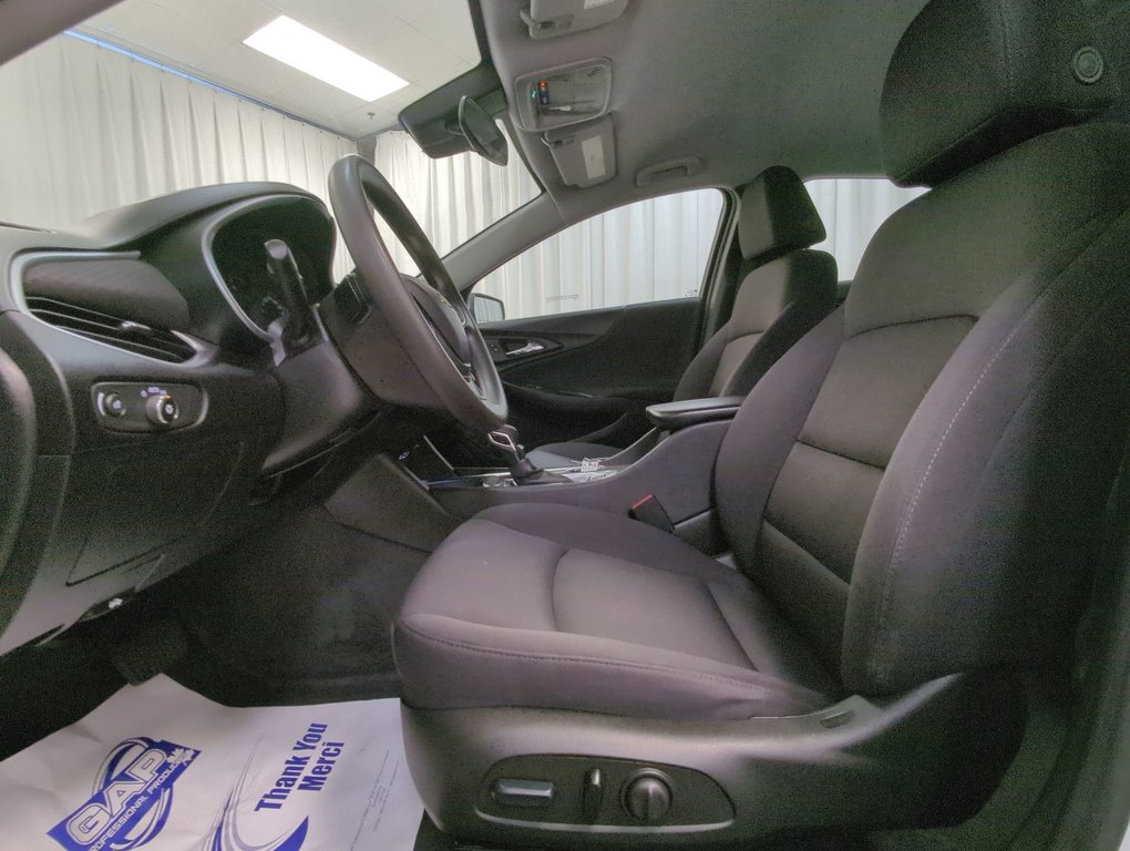 2023 Chevrolet Malibu 1LT in Dartmouth, Nova Scotia - 11 - w1024h768px