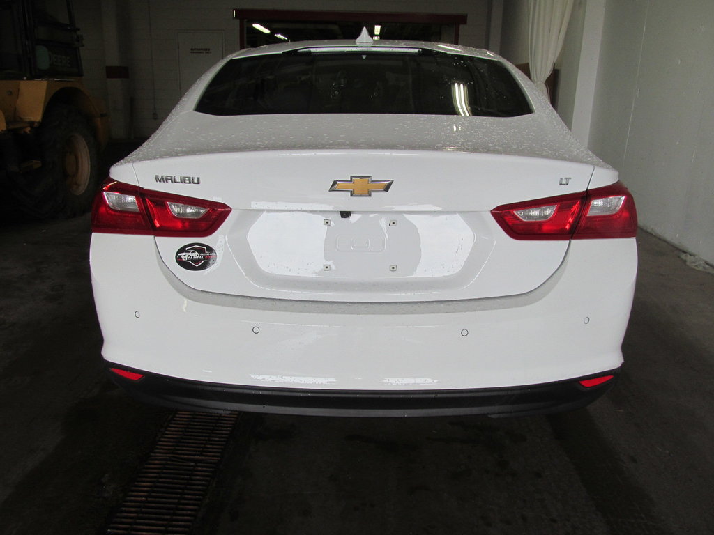 2024 Chevrolet Malibu 1LT in Dartmouth, Nova Scotia - 3 - w1024h768px