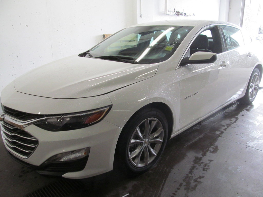 2024 Chevrolet Malibu 1LT in Dartmouth, Nova Scotia - 2 - w1024h768px