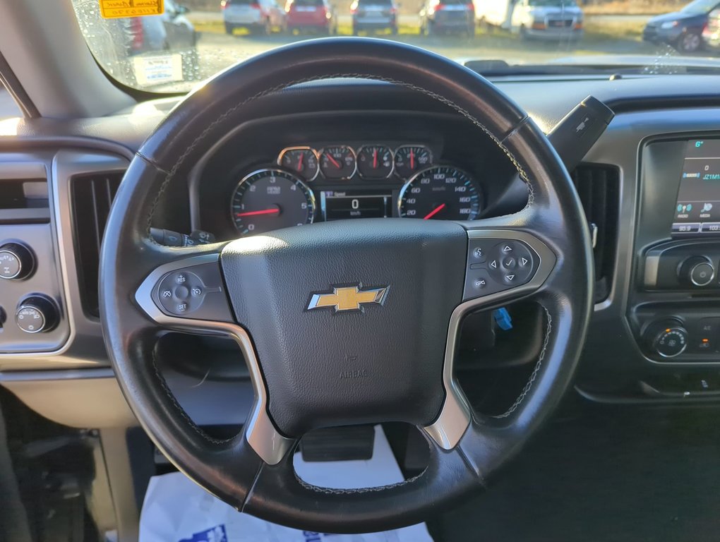 2019 Chevrolet Silverado 1500 LD LT in Dartmouth, Nova Scotia - 14 - w1024h768px