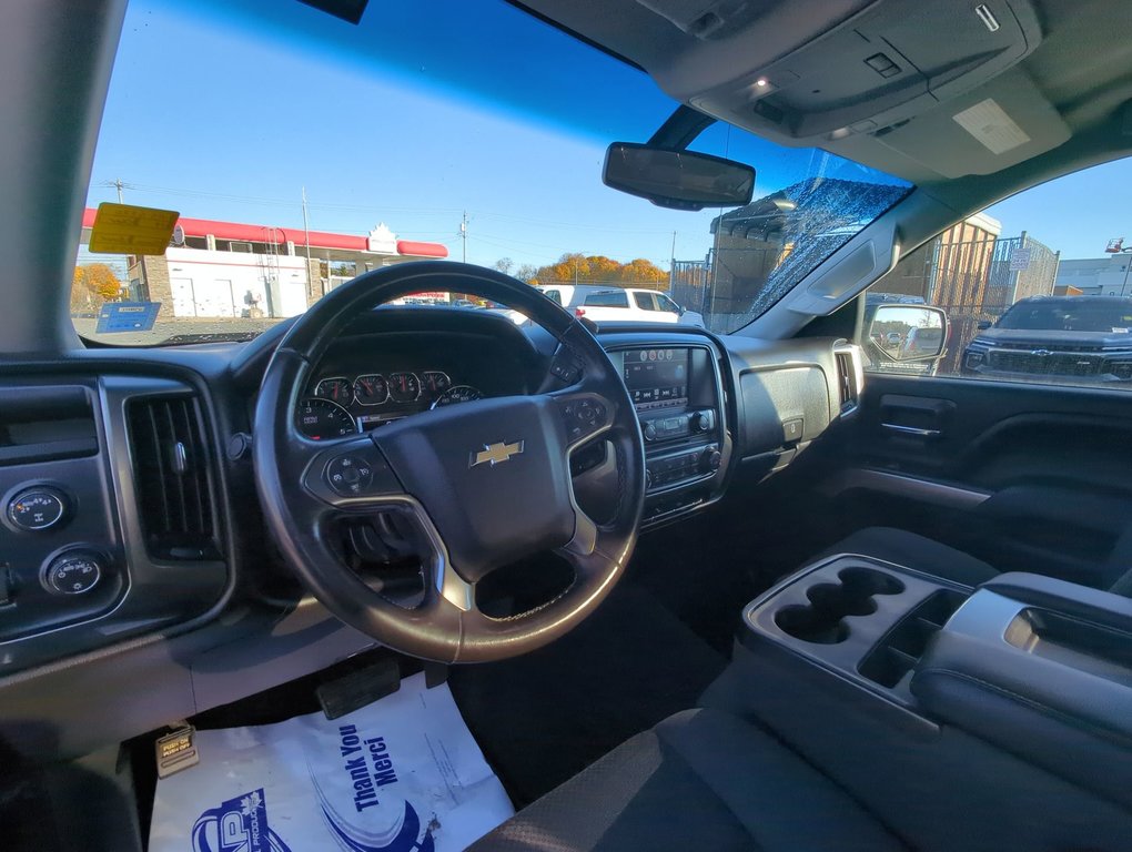 2019 Chevrolet Silverado 1500 LD LT in Dartmouth, Nova Scotia - 19 - w1024h768px