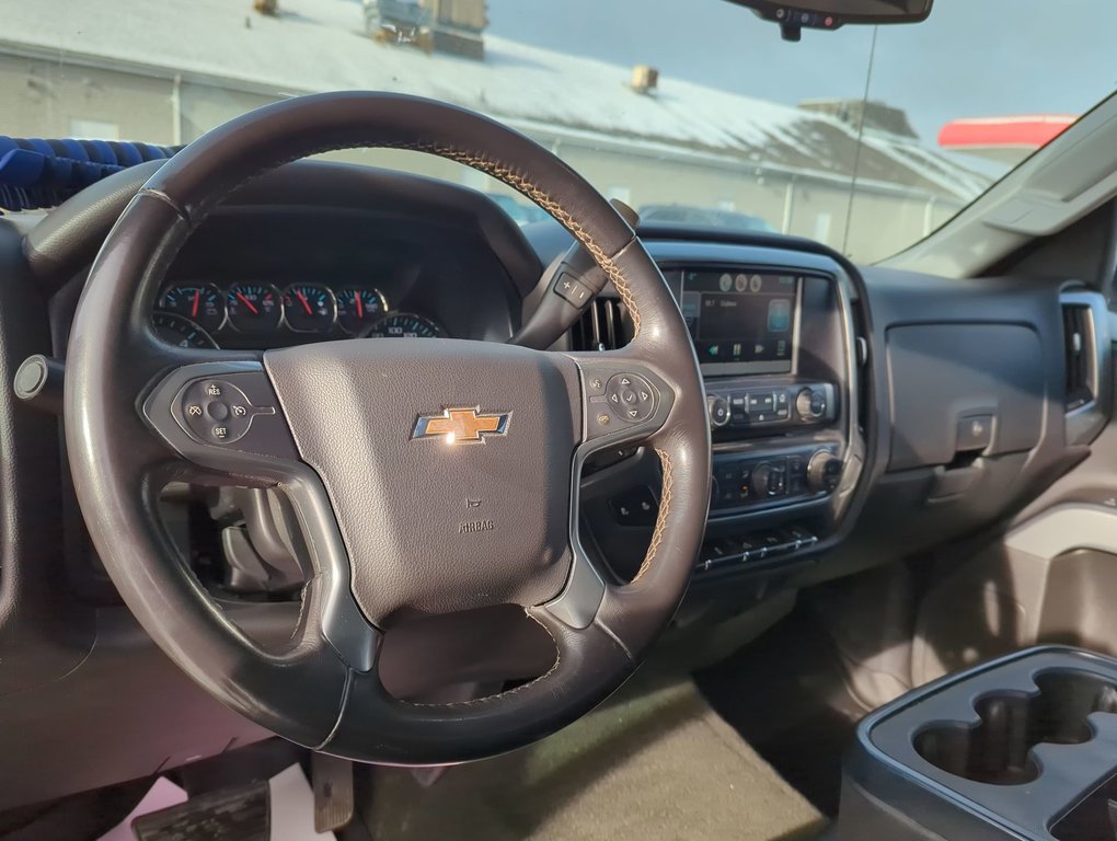 2015 Chevrolet Silverado 1500 LT in Dartmouth, Nova Scotia - 19 - w1024h768px