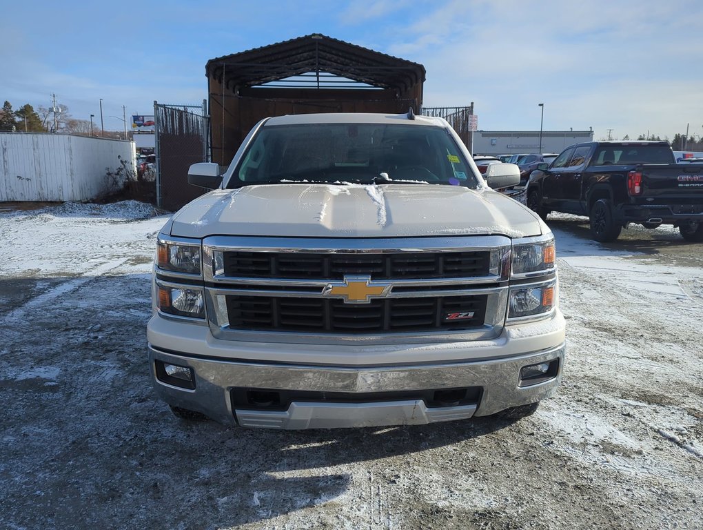 2015 Chevrolet Silverado 1500 LT in Dartmouth, Nova Scotia - 3 - w1024h768px