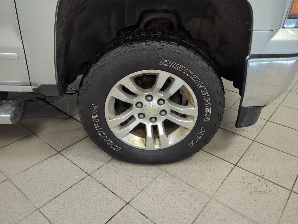 2015 Chevrolet Silverado 1500 LT in Dartmouth, Nova Scotia - 10 - w1024h768px