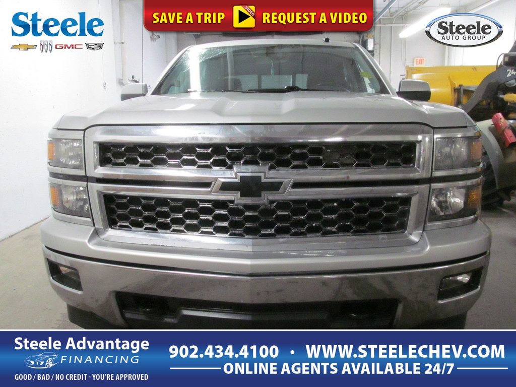 2015 Chevrolet Silverado 1500 LT in Dartmouth, Nova Scotia - 1 - w1024h768px