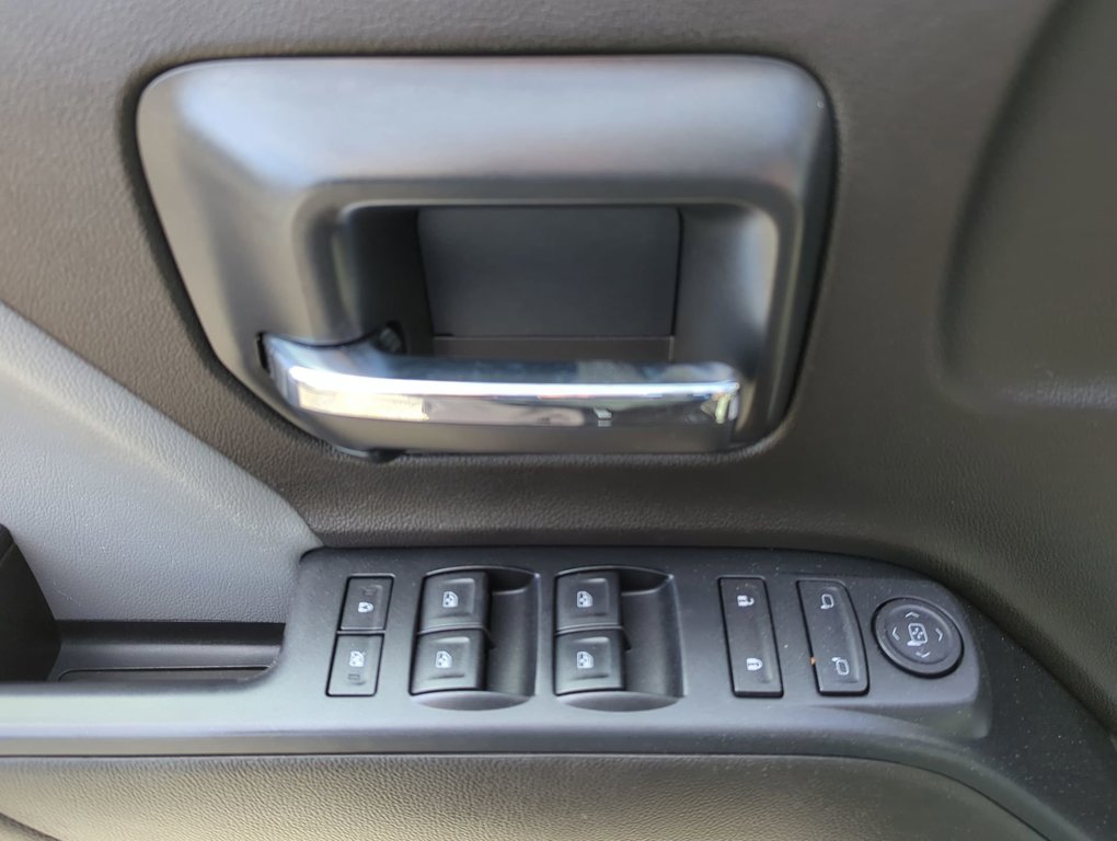 2016 Chevrolet Silverado 1500 LS in Dartmouth, Nova Scotia - 13 - w1024h768px