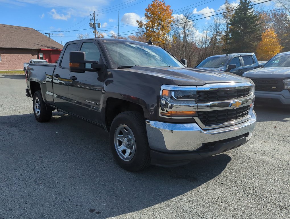 2016  Silverado 1500 LS in Dartmouth, Nova Scotia - 2 - w1024h768px