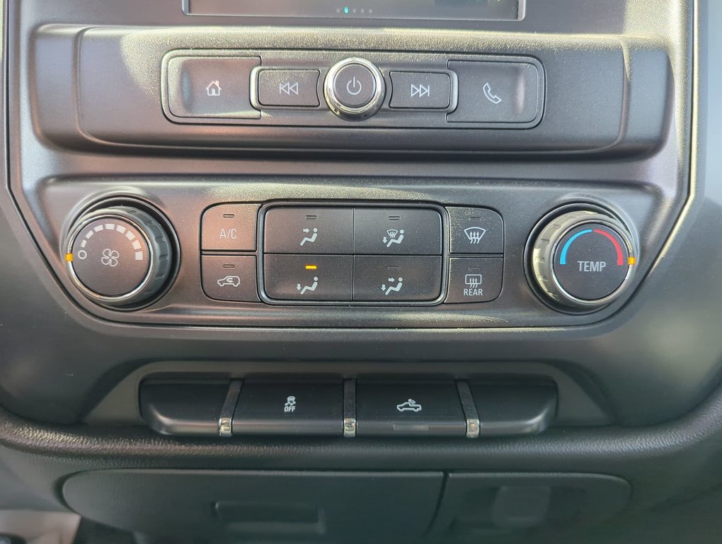 2016 Chevrolet Silverado 1500 LS in Dartmouth, Nova Scotia - 18 - w1024h768px