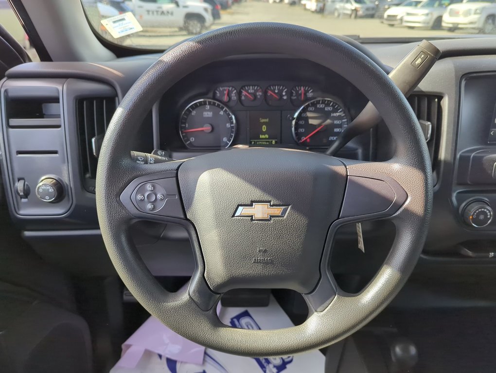 2016 Chevrolet Silverado 1500 LS in Dartmouth, Nova Scotia - 14 - w1024h768px