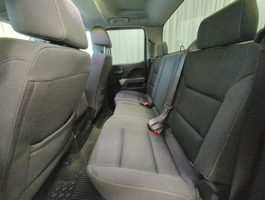 2016 Chevrolet Silverado 1500 LT in Dartmouth, Nova Scotia - 20 - w1024h768px