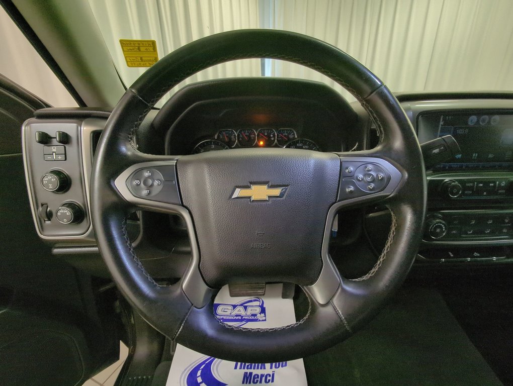 2016 Chevrolet Silverado 1500 LT in Dartmouth, Nova Scotia - 14 - w1024h768px