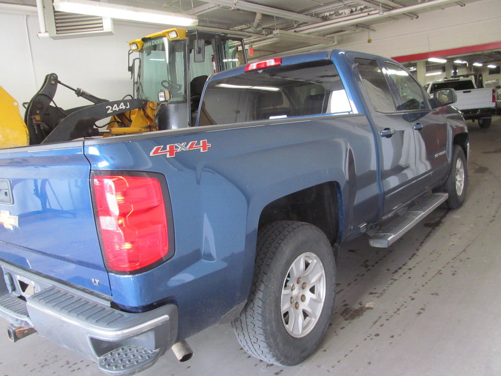 2016 Chevrolet Silverado 1500 LT in Dartmouth, Nova Scotia - 4 - w1024h768px