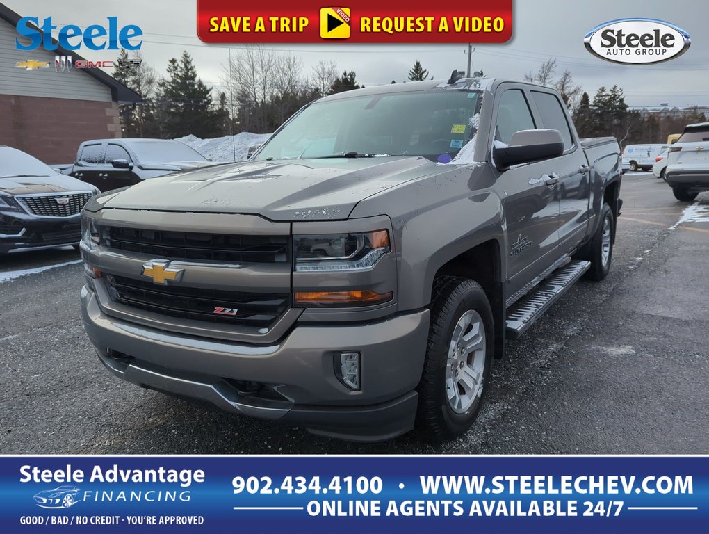 2017 Chevrolet Silverado 1500 LT in Dartmouth, Nova Scotia - 1 - w1024h768px