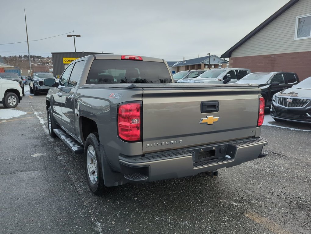 2017 Chevrolet Silverado 1500 LT in Dartmouth, Nova Scotia - 6 - w1024h768px