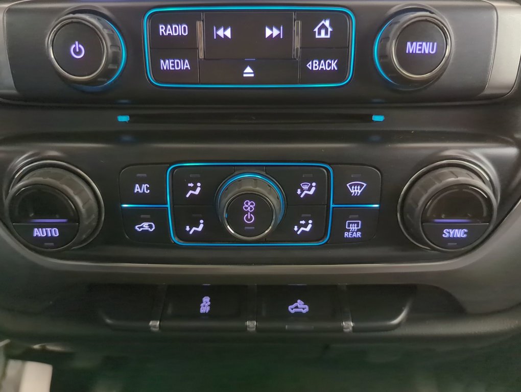 2017 Chevrolet Silverado 1500 LT in Dartmouth, Nova Scotia - 18 - w1024h768px