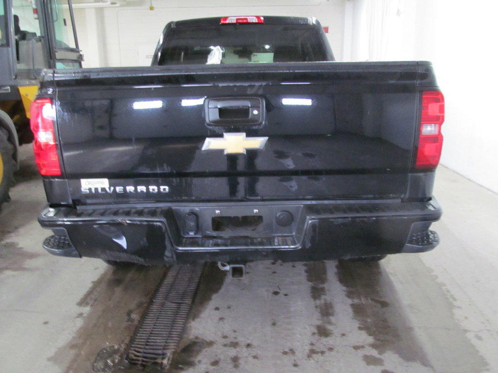 2017 Chevrolet Silverado 1500 Custom in Dartmouth, Nova Scotia - 3 - w1024h768px