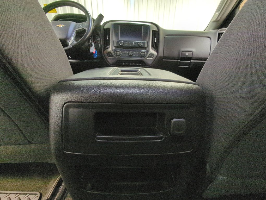 2017 Chevrolet Silverado 1500 LT in Dartmouth, Nova Scotia - 20 - w1024h768px