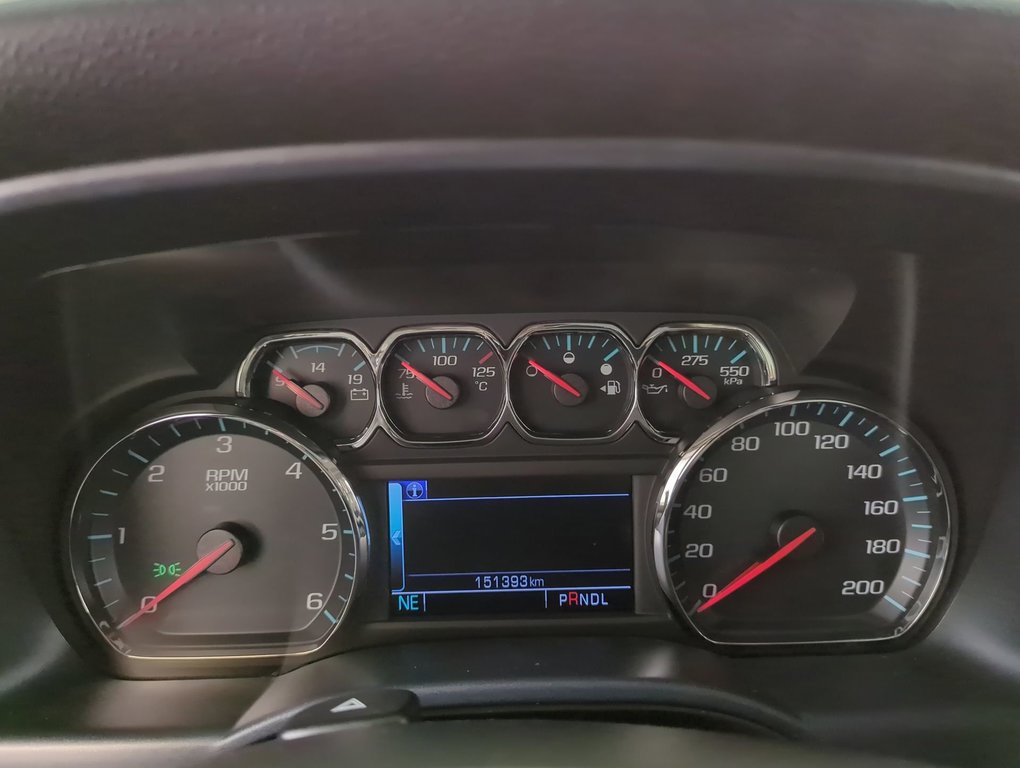2017 Chevrolet Silverado 1500 LT in Dartmouth, Nova Scotia - 15 - w1024h768px