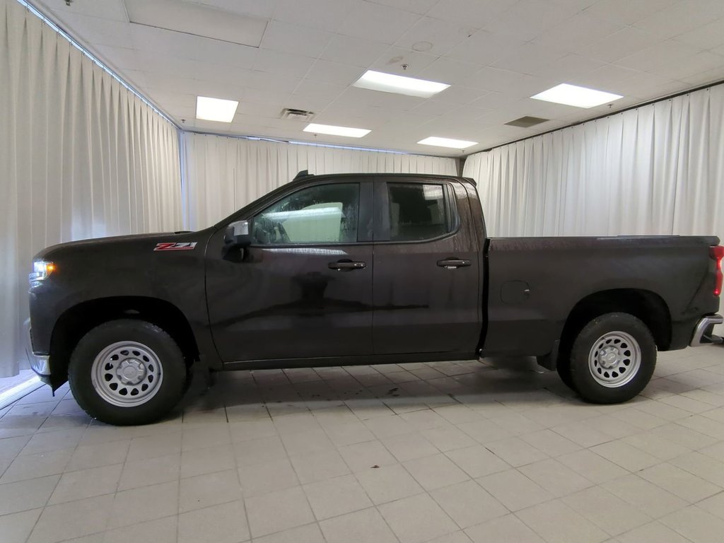 2019 Chevrolet Silverado 1500 LT in Dartmouth, Nova Scotia - 5 - w1024h768px