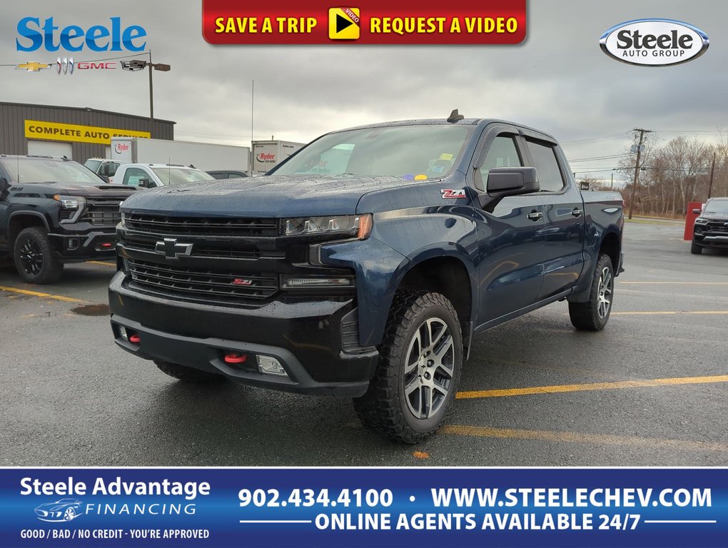 2019 Chevrolet Silverado 1500 LT Trail Boss V8 *GM Certified* in Dartmouth, Nova Scotia - 1 - w1024h768px