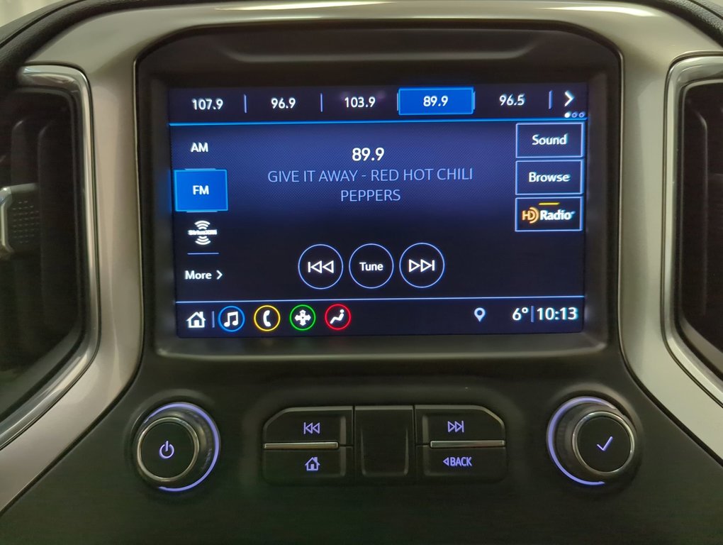 2019 Chevrolet Silverado 1500 LT in Dartmouth, Nova Scotia - 16 - w1024h768px