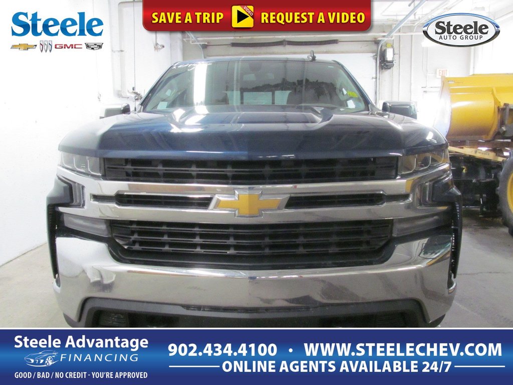 2019 Chevrolet Silverado 1500 LT in Dartmouth, Nova Scotia - 1 - w1024h768px