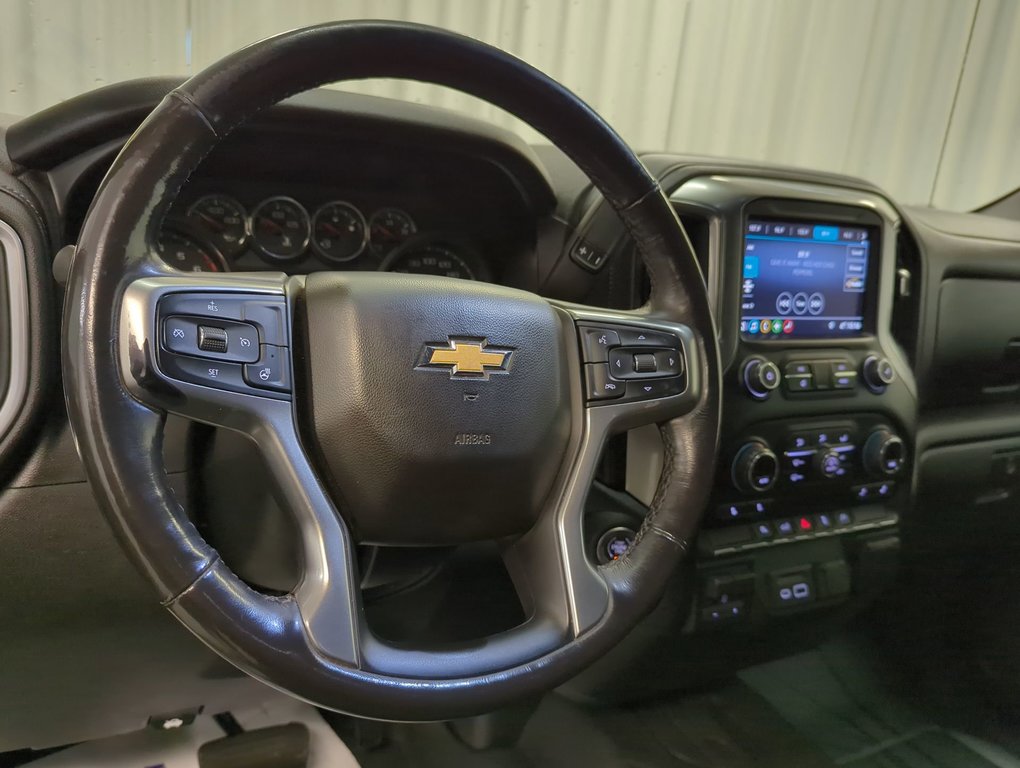 2019 Chevrolet Silverado 1500 LT in Dartmouth, Nova Scotia - 20 - w1024h768px