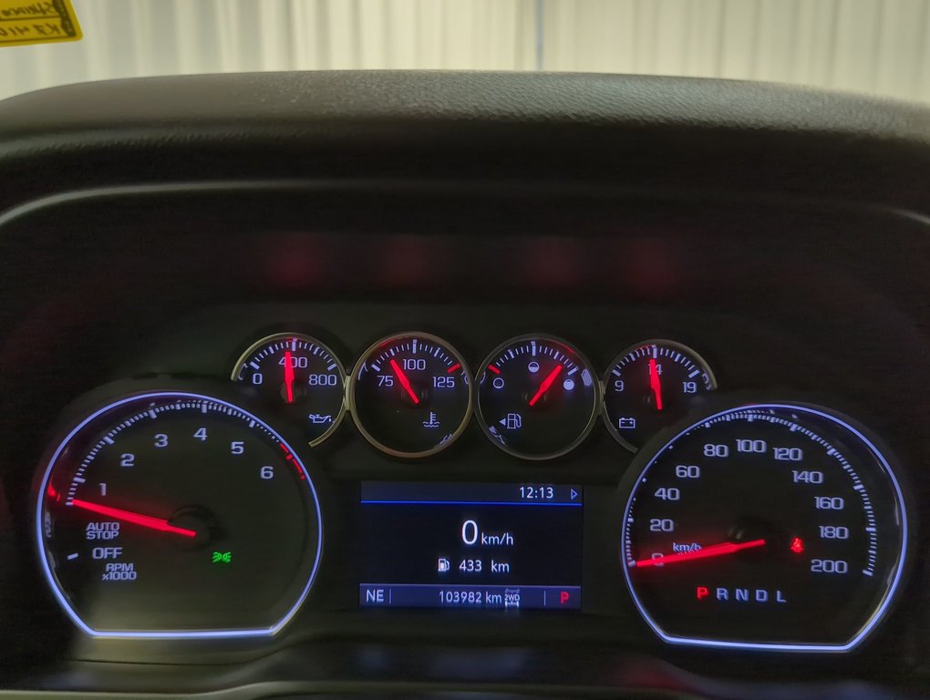 2019 Chevrolet Silverado 1500 RST in Dartmouth, Nova Scotia - 15 - w1024h768px