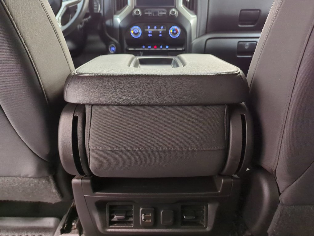 2019 Chevrolet Silverado 1500 RST in Dartmouth, Nova Scotia - 20 - w1024h768px