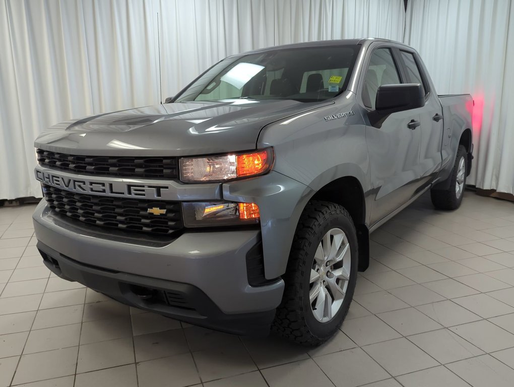 2020 Chevrolet Silverado 1500 Custom in Dartmouth, Nova Scotia - 4 - w1024h768px