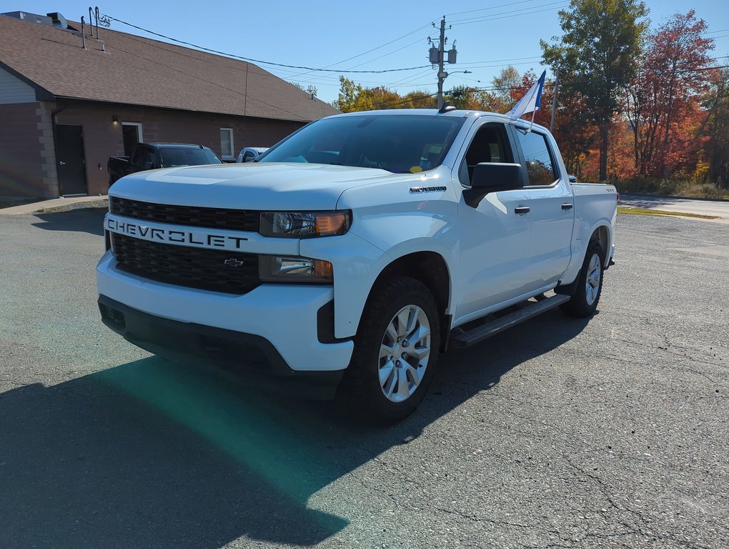 2021  Silverado 1500 Custom V8 *GM Certified* 4.99% Financing OAC in Dartmouth, Nova Scotia - 4 - w1024h768px