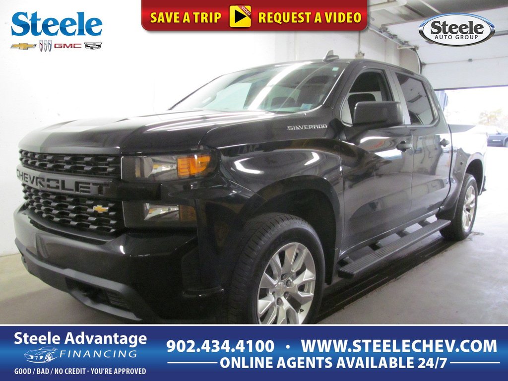 2021  Silverado 1500 Custom in Dartmouth, Nova Scotia - 1 - w1024h768px