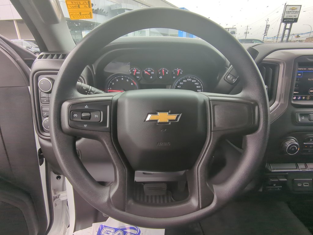 2021 Chevrolet Silverado 1500 Custom V8 *GM Certified* 4.99% Financing OAC in Dartmouth, Nova Scotia - 14 - w1024h768px