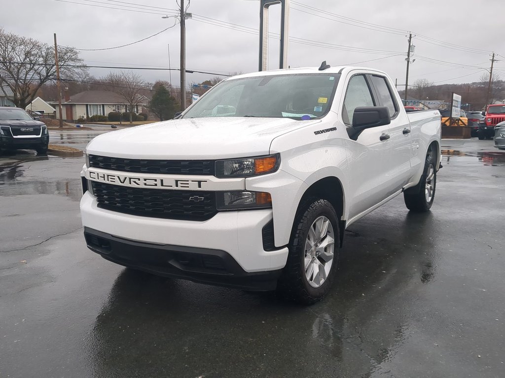 2021 Chevrolet Silverado 1500 Custom V8 *GM Certified* 4.99% Financing OAC in Dartmouth, Nova Scotia - 4 - w1024h768px