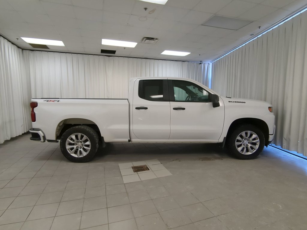 2021 Chevrolet Silverado 1500 Custom V8 *GM Certified* 4.99% Financing OAC in Dartmouth, Nova Scotia - 9 - w1024h768px