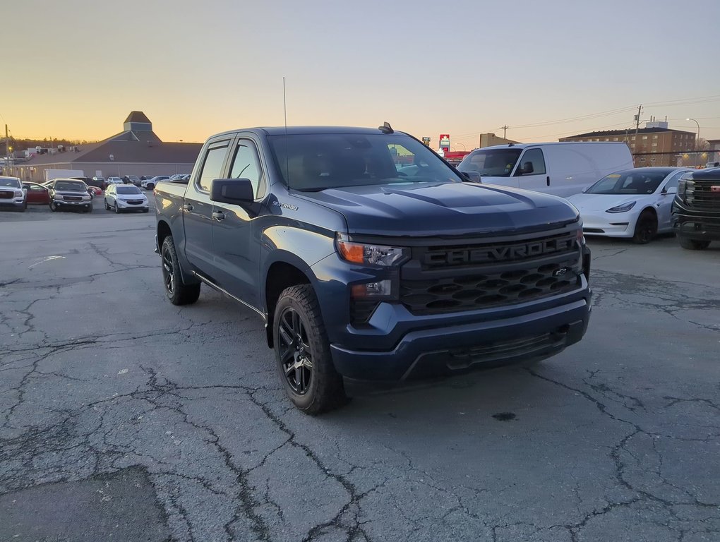 2022 Chevrolet Silverado 1500 Custom *GM Certified* 4.99% Financing OAC in Dartmouth, Nova Scotia - 2 - w1024h768px