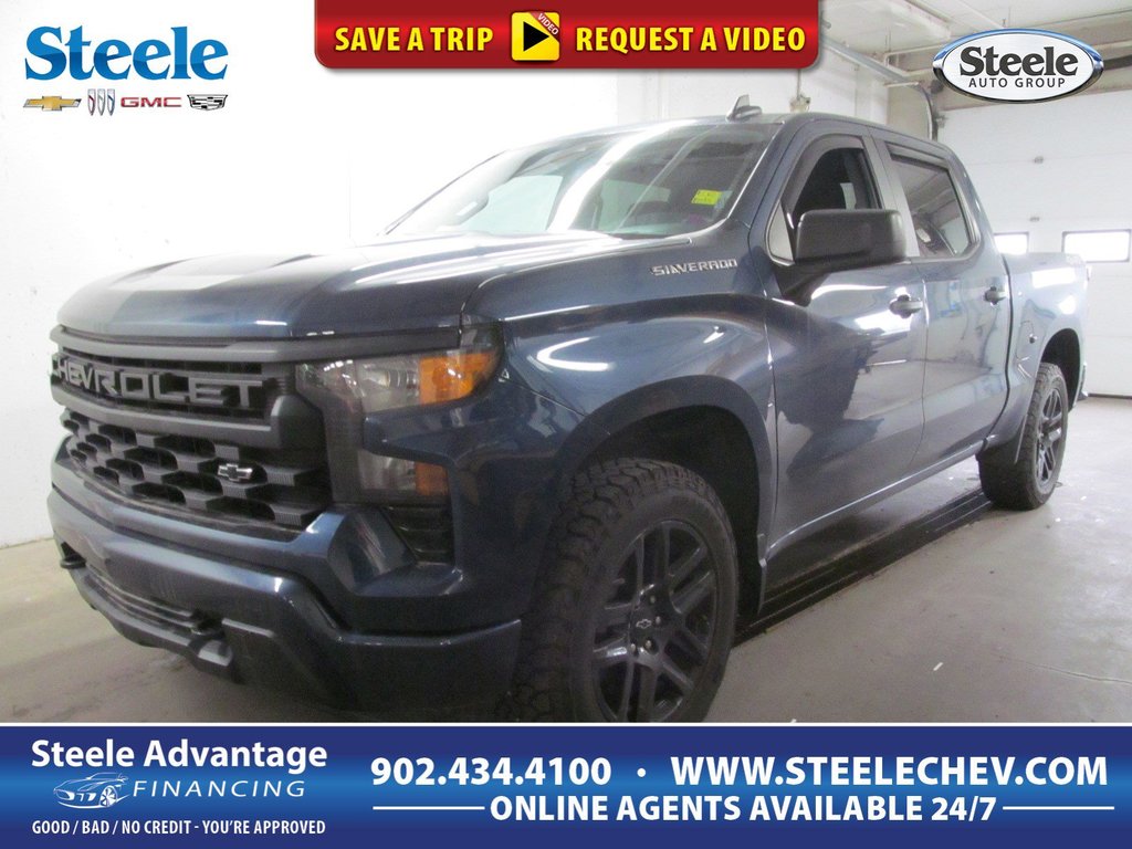 2022  Silverado 1500 Custom in Dartmouth, Nova Scotia - 1 - w1024h768px