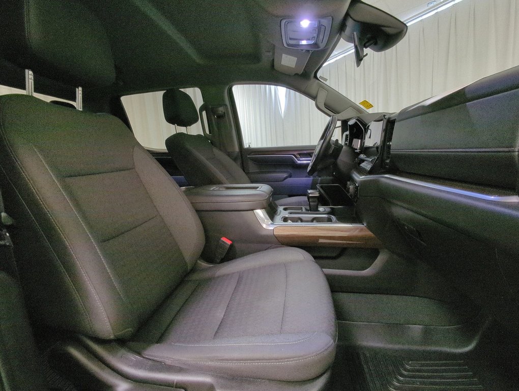 2022 Chevrolet Silverado 1500 LT in Dartmouth, Nova Scotia - 24 - w1024h768px