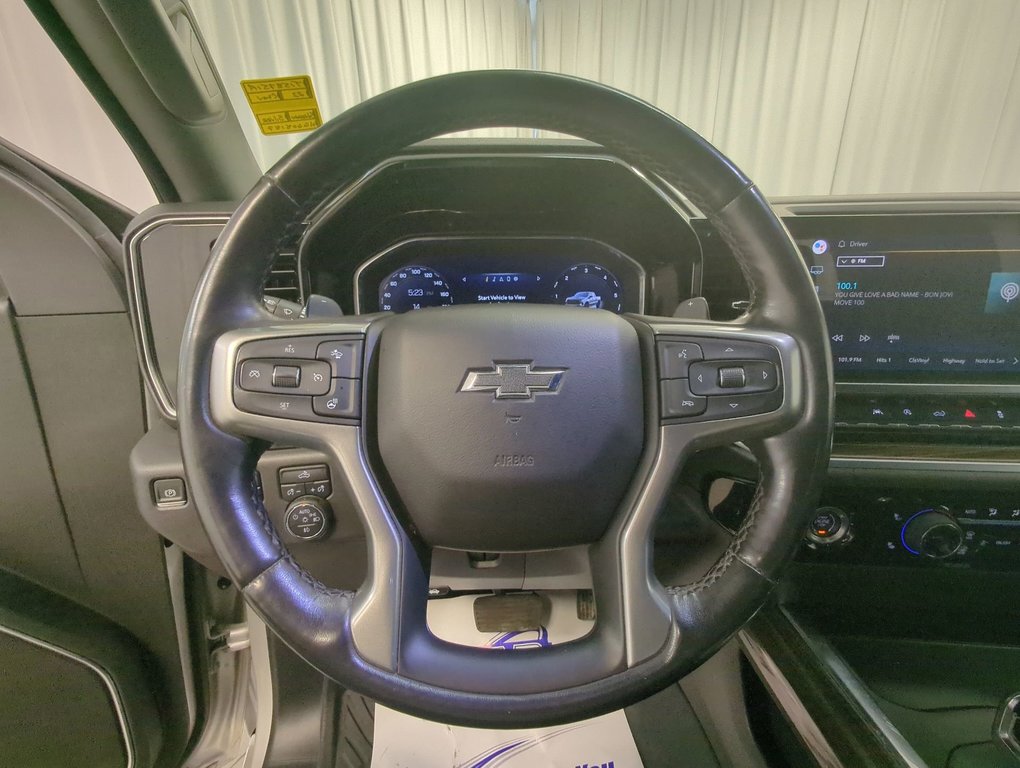 2022 Chevrolet Silverado 1500 LT Trail Boss in Dartmouth, Nova Scotia - 14 - w1024h768px