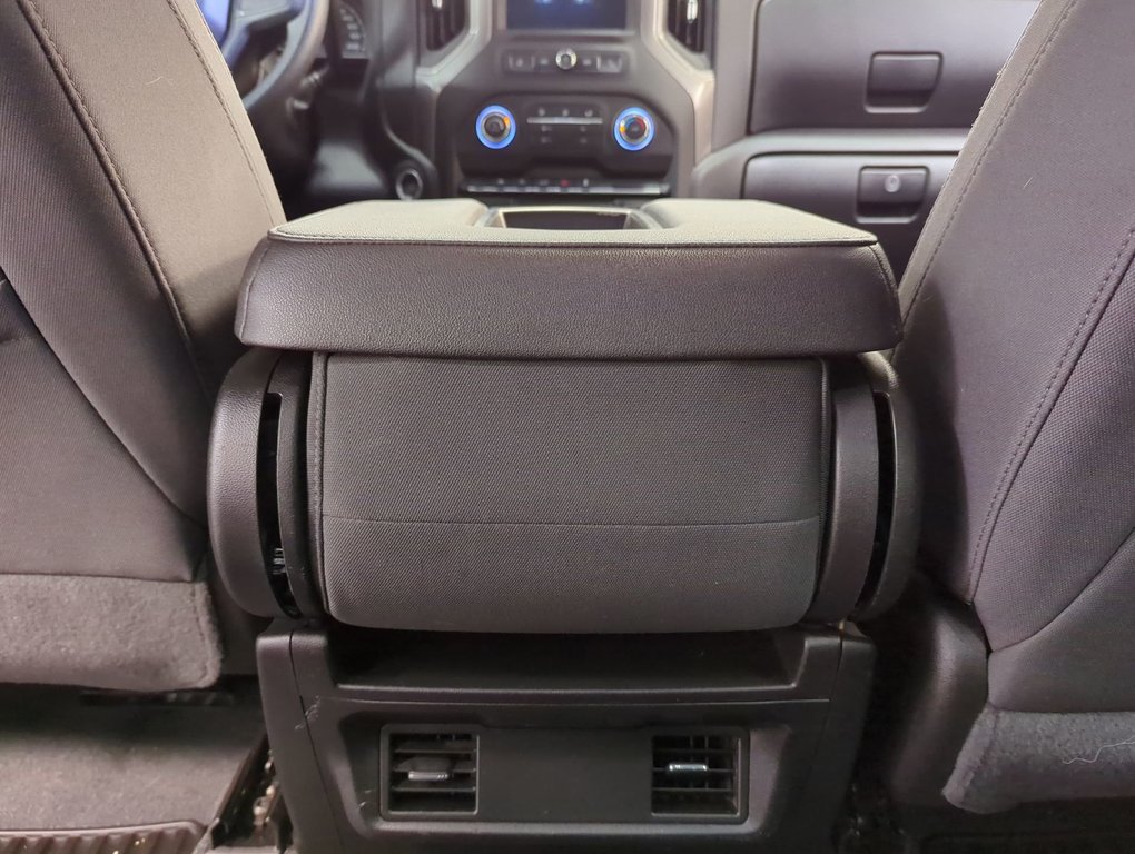 2022 Chevrolet Silverado 1500 Custom in Dartmouth, Nova Scotia - 20 - w1024h768px