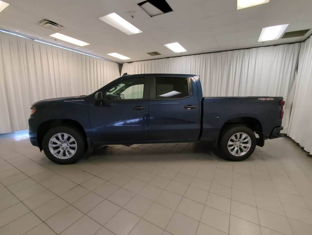 2022 Chevrolet Silverado 1500 Custom in Dartmouth, Nova Scotia - 5 - w1024h768px